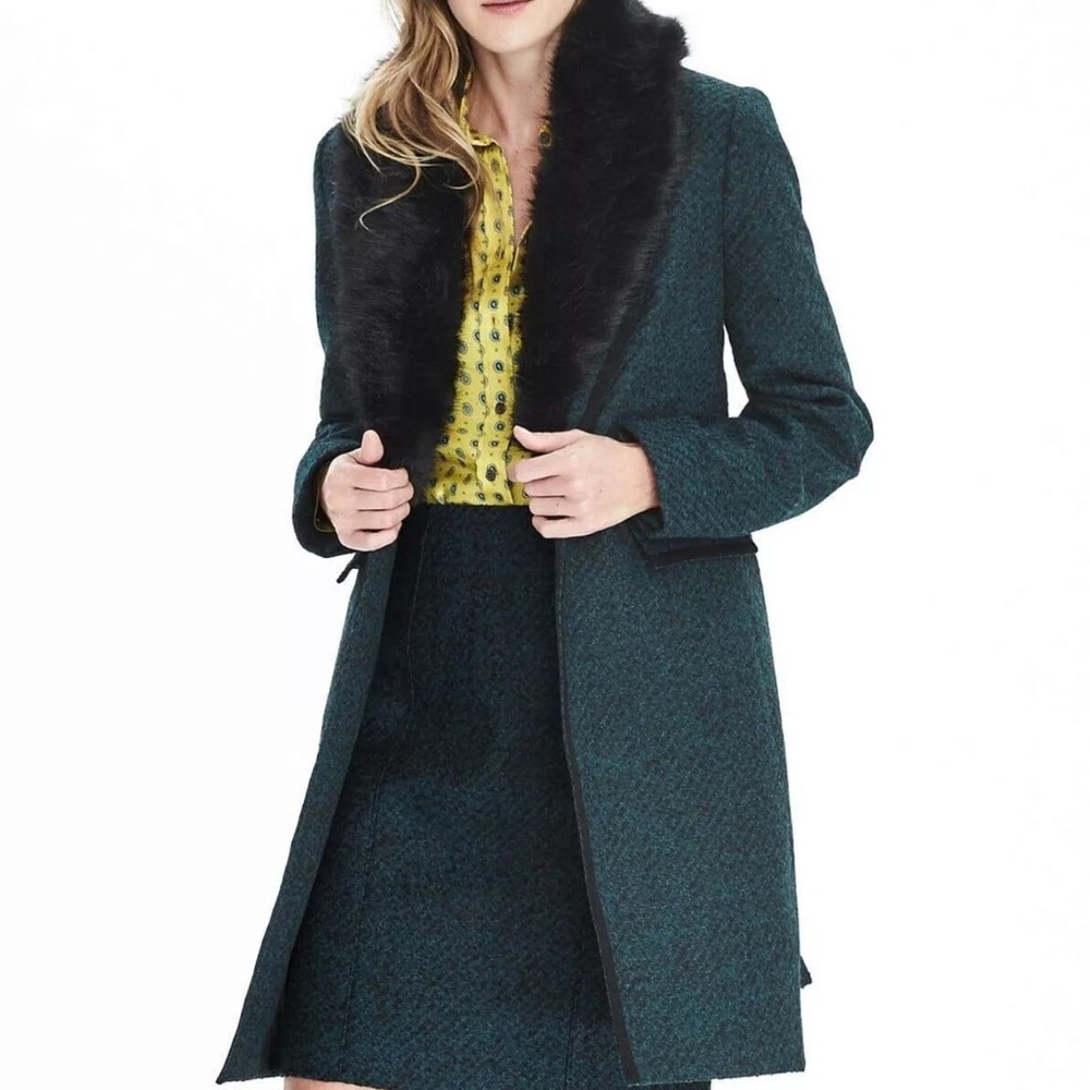 Banana Republic Tweed Emerald Green Blue Wool Coat with Faux Fur Black Collar